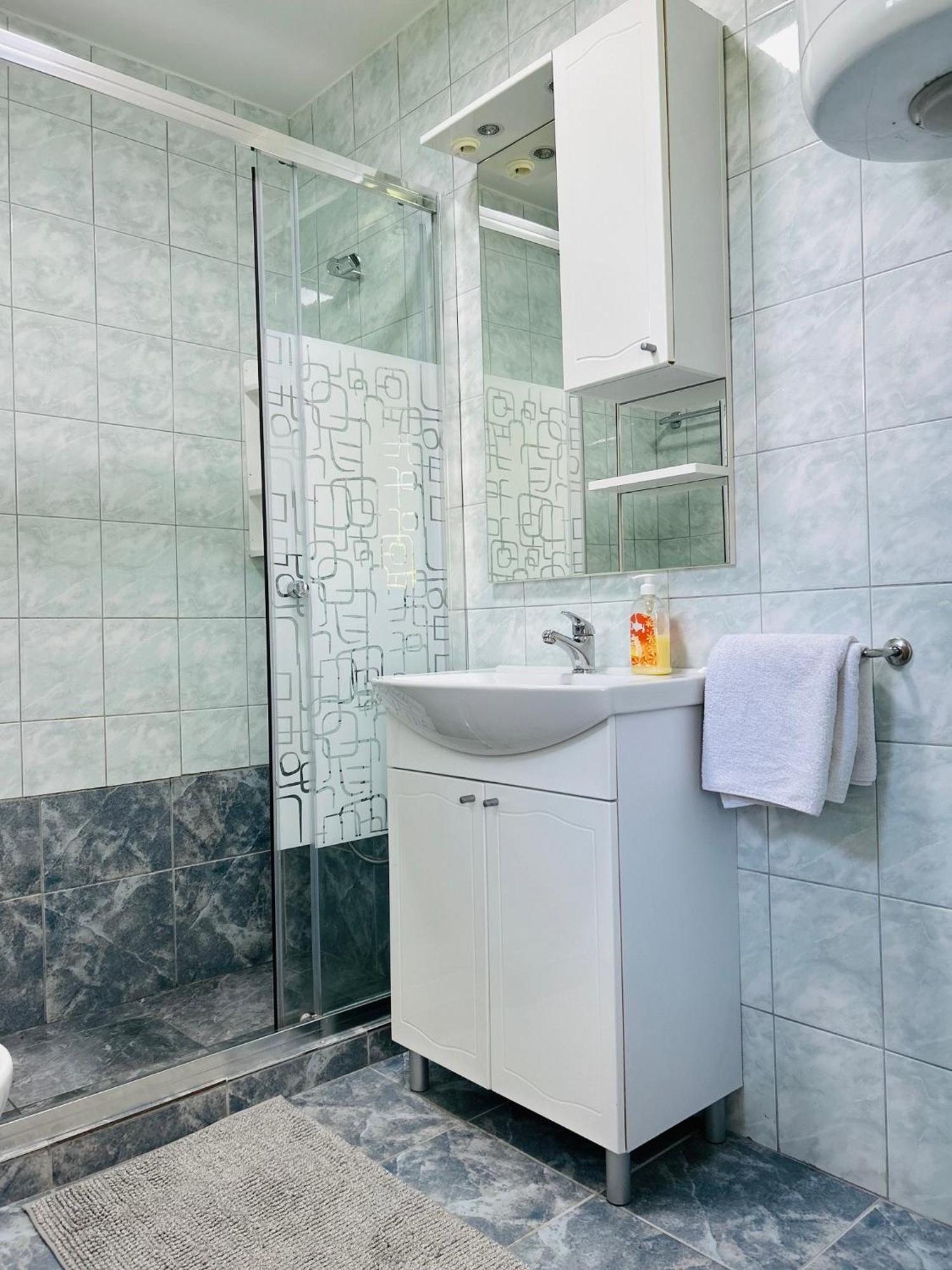 Apartments And Rooms Krizmanic Smoljanac Εξωτερικό φωτογραφία